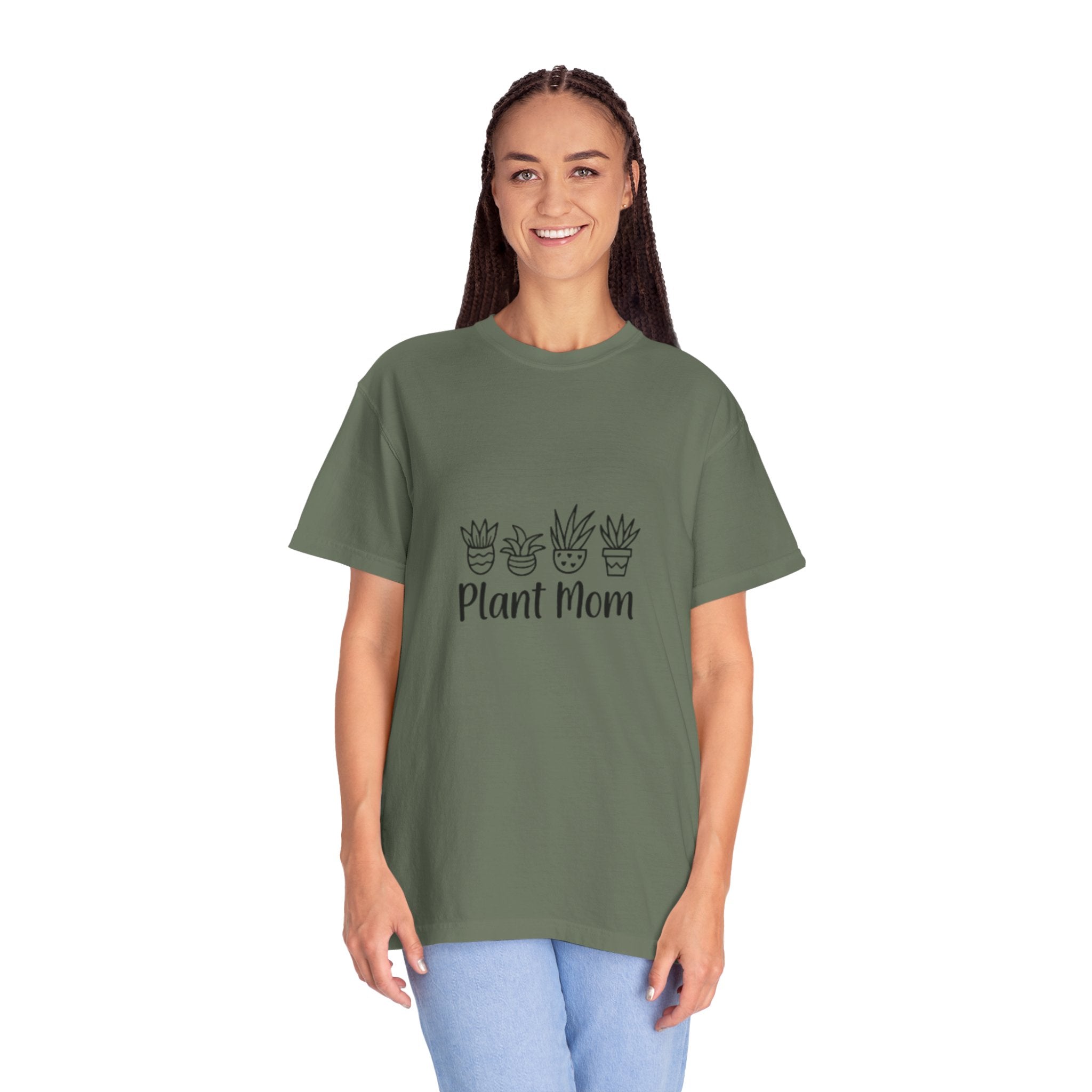 Plant Mom Unisex T-Shirt | Trendy Gift for Plant Lovers | Eco-Friendly Tee | Perfect for Birthdays, Mother’s Day, Gardening Enthusiasts